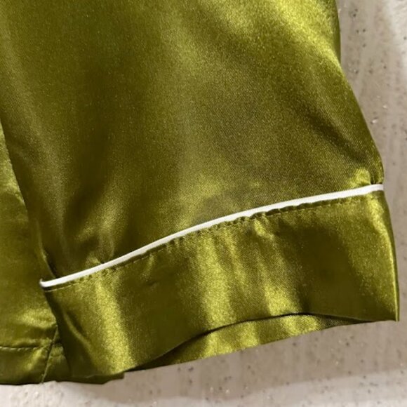 Olive Green Satin Pajama Set with White Piping – Size L - Picture 9 of 11